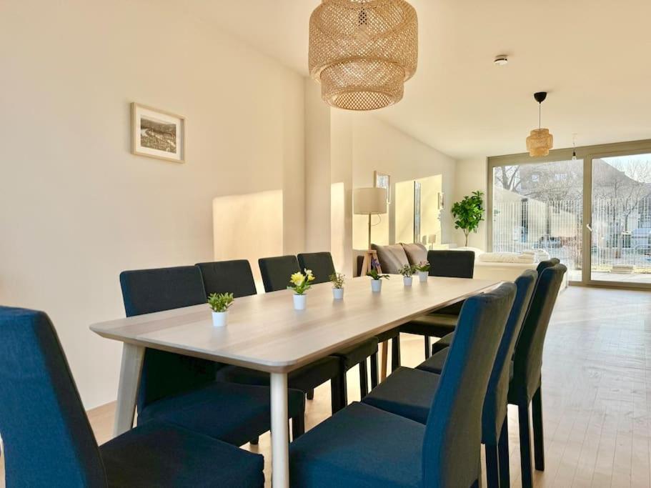 140 M2 Modern Maisonette With Garden & Free Parking Wien